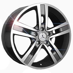 

Диск 8x18 5x112 ET56.0 D66.6 Реплика MR88