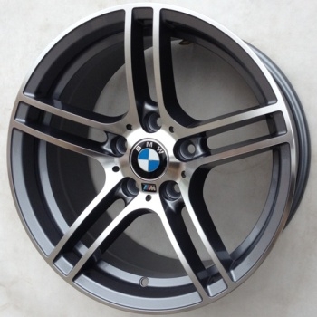 

Диск 9x19 5x120 ET38.0 D72.6 Реплика 5371
