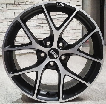 

Диск 8.5x19 5x112 ET46.0 D82 BBS SR028