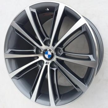 

Диск 8x18 5x120 ET35.0 D72.6 Реплика 7858