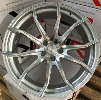 

Диск 9x20 5x114.3 ET35.0 D73.1 Race Ready CSSDA1504